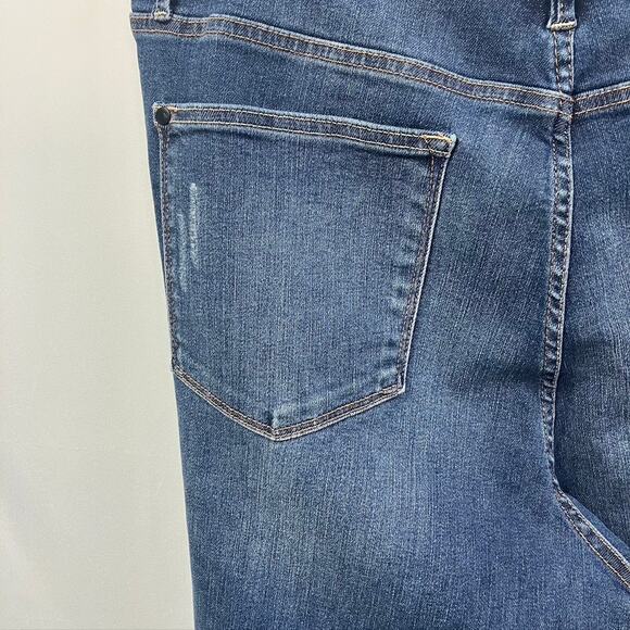 Judy Blue High Rise Control Top Distressed Flare Jeans JB88739 Womens 20W Denim - Picture 11 of 16